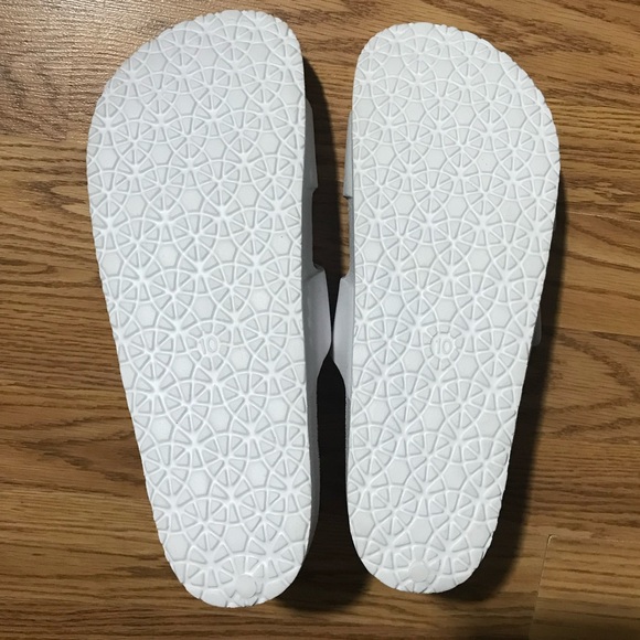 Shade & Shore Neida EVA Slip On Sandals Size 10 White 2 Buckle Strap NEW - Picture 6 of 7